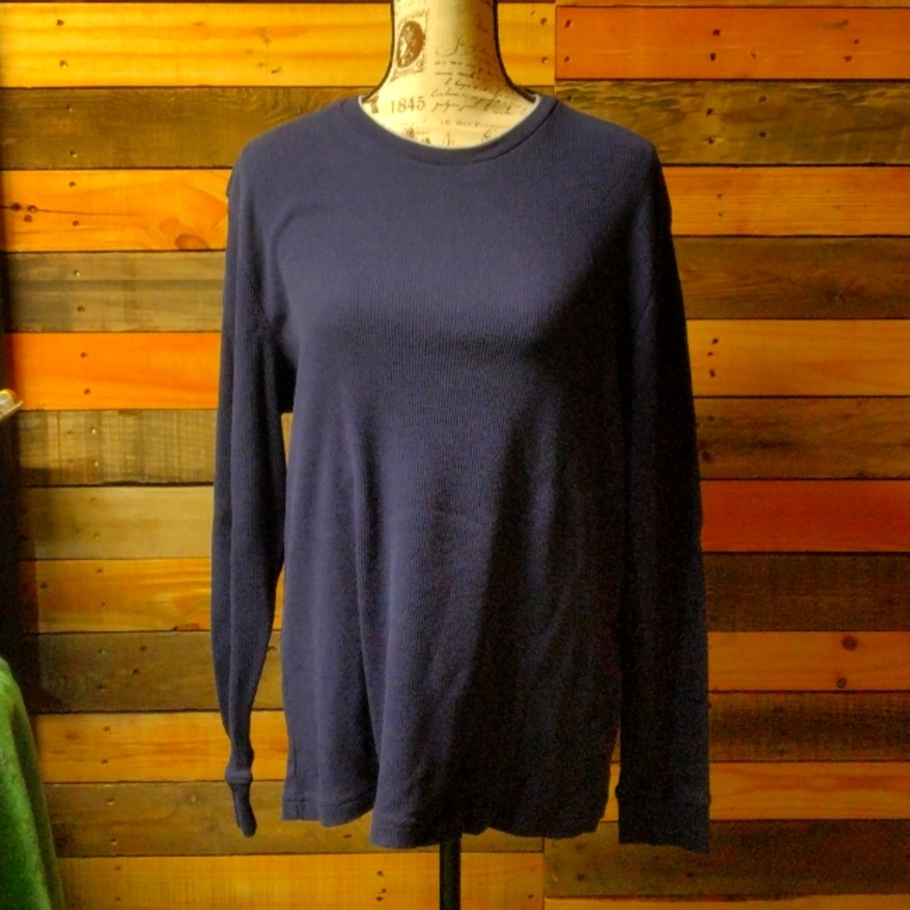 Navy men's long sleeve Club Room shirt.Size XL